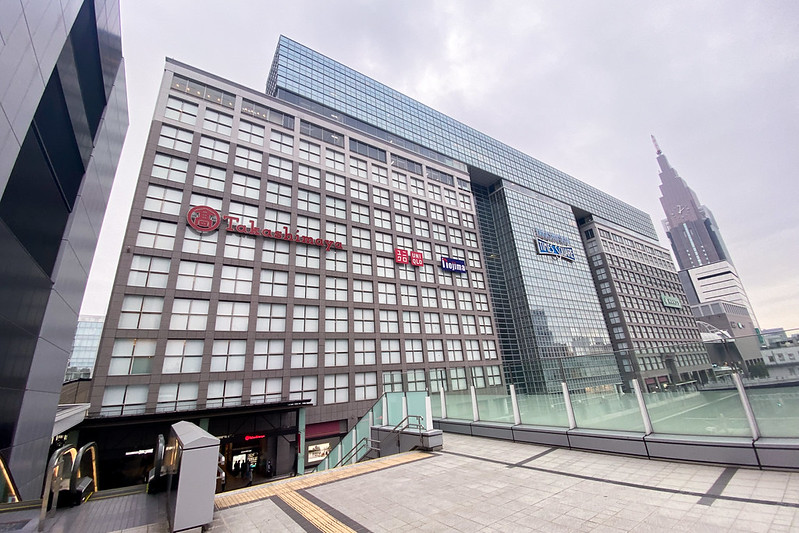 新宿高島屋の外観画像